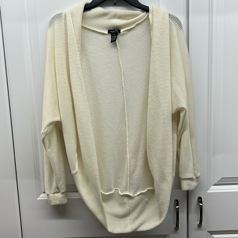 Rue21 - Ivory Cardigan XS